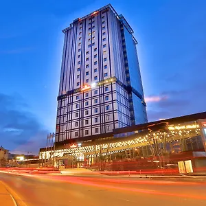 Hotel Tryp By Wyndham Basin Ekspres Istanboel
